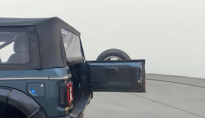 2020 Mahindra Thar LX D 4WD MT CONVERTIBLE, Diesel, Manual, 45,361 km, Boot Door Open