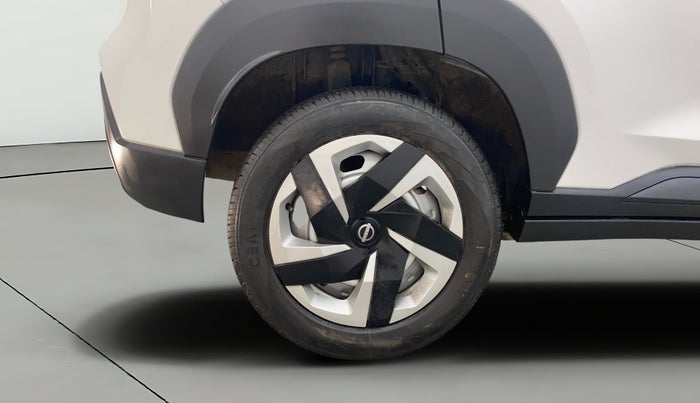 2022 Nissan MAGNITE XE, Petrol, Manual, 10,558 km, Right Rear Wheel