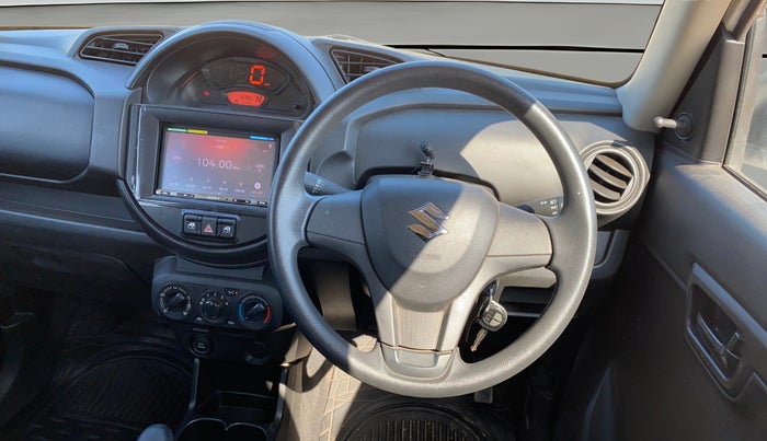 2023 Maruti S PRESSO VXI (O) AMT, Petrol, Automatic, 16,380 km, Steering Wheel Close Up