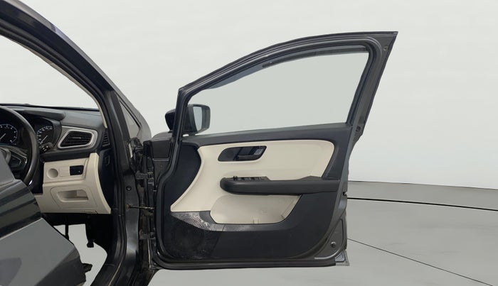 2023 Tata ALTROZ XM PLUS SUNROOF, Petrol, Manual, 23,443 km, RHS Front Door