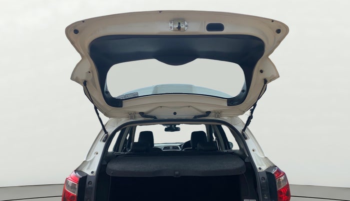 2016 Maruti S Cross ALPHA 1.6, Diesel, Manual, 79,778 km, Boot Door Open