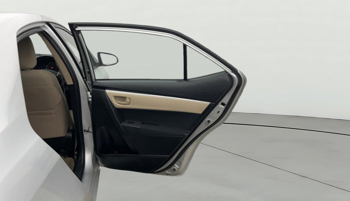 2015 Toyota Corolla Altis JS PETROL, Petrol, Manual, 58,981 km, RHS Rear Door