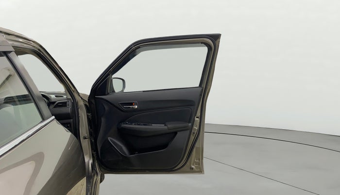 2021 Maruti Swift VXI, Petrol, Manual, 21,112 km, RHS Front Door