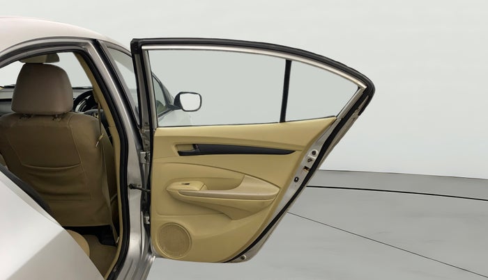 2012 Honda City 1.5L I-VTEC S MT, Petrol, Manual, 1,47,423 km, RHS Rear Door