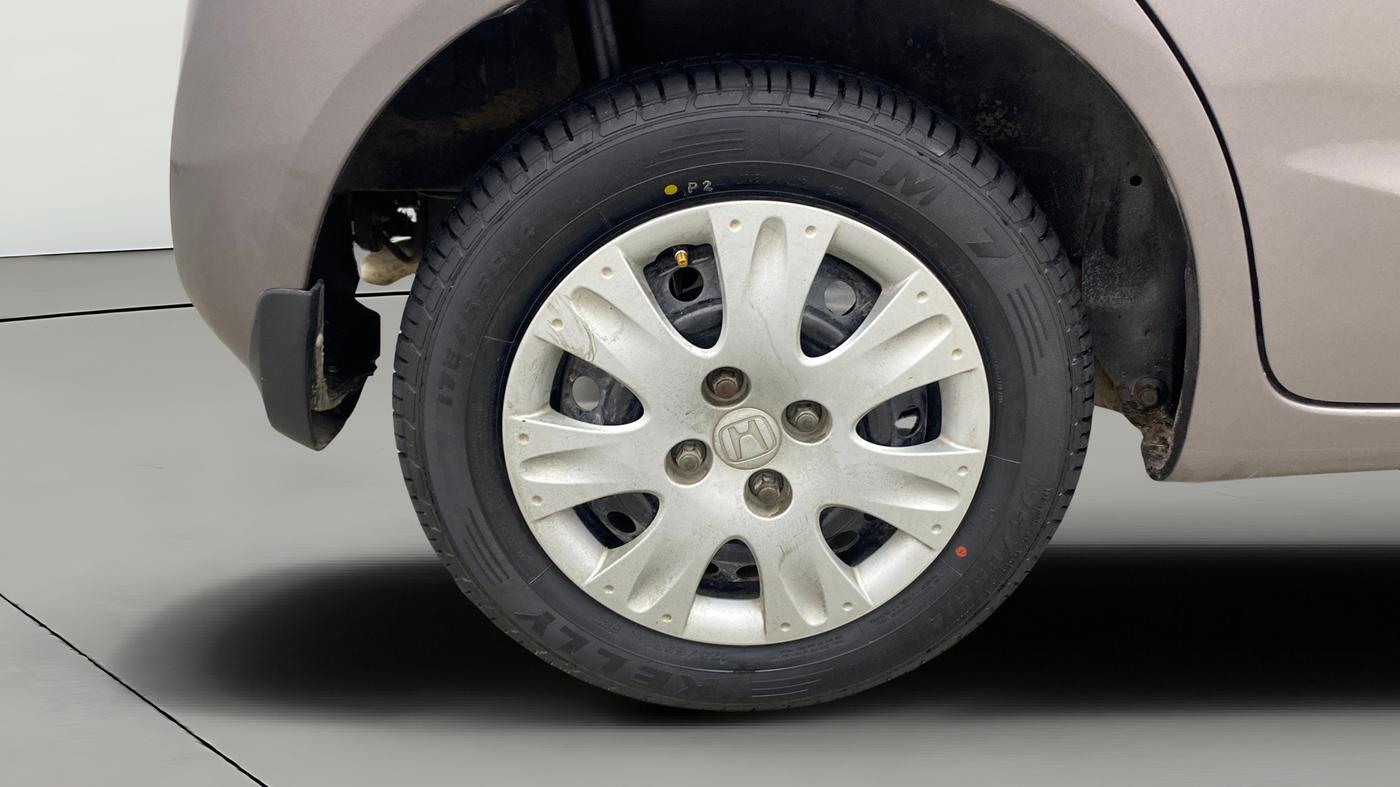 2013 Honda Brio S MT, Petrol, Manual, 71,149 km, Right Rear Wheel