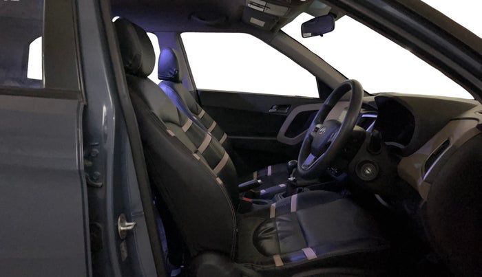 2016 Hyundai Creta S 1.6 PETROL, Petrol, Manual, 53,363 km, Right Side Front Door Cabin