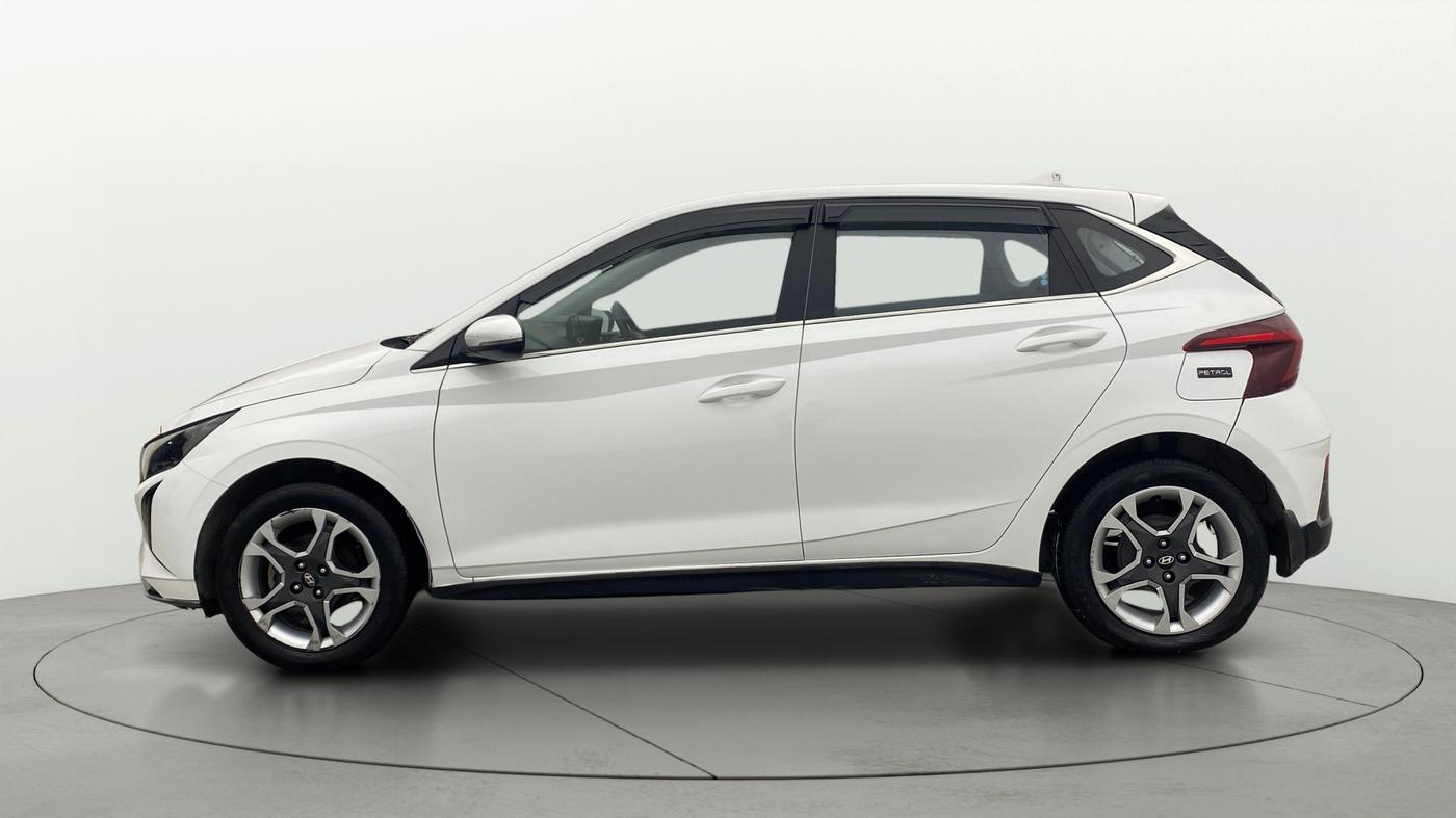 2024 Hyundai NEW I20 Sportz (O) 1.2 IVT, Petrol, Automatic, 35,276 km, Left Side