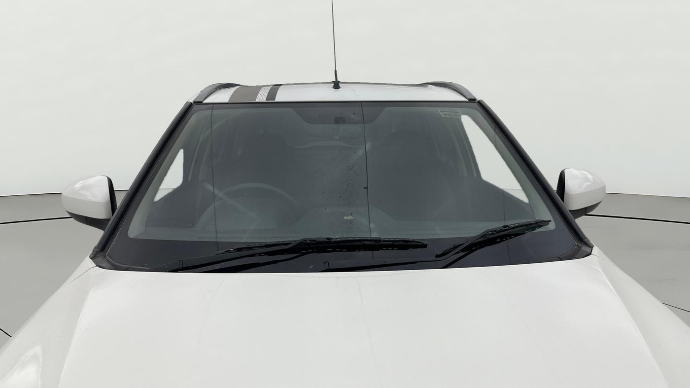 2020 Maruti Vitara Brezza ZDI, Diesel, Manual, 68,766 km, Front Windshield
