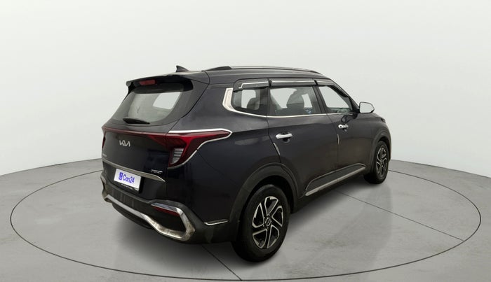 2022 KIA CARENS LUXURY PLUS 1.4 PETROL DCT 7 STR, Petrol, Automatic, 23,657 km, Right Back Diagonal