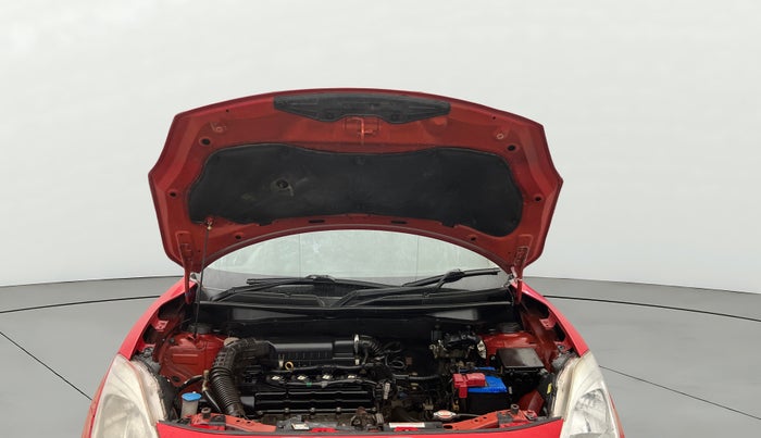 2018 Maruti Swift LXI, Petrol, Manual, 1,00,208 km, Open Bonet