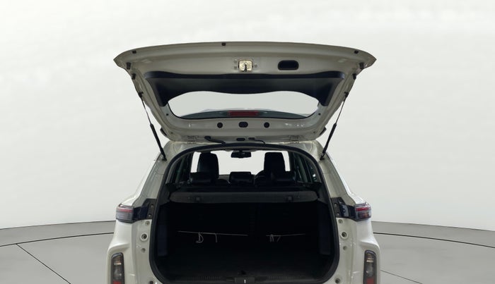 2023 Maruti Grand Vitara ZETA SMART HYBRID AT, Petrol, Automatic, 60,305 km, Boot Door Open