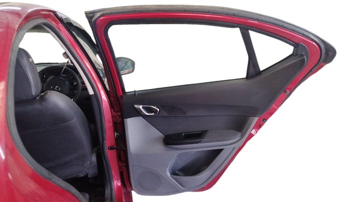 2018 Tata TIGOR XZ (O) PETROL, Petrol, Manual, 52,282 km, Right Side Rear Door Cabin