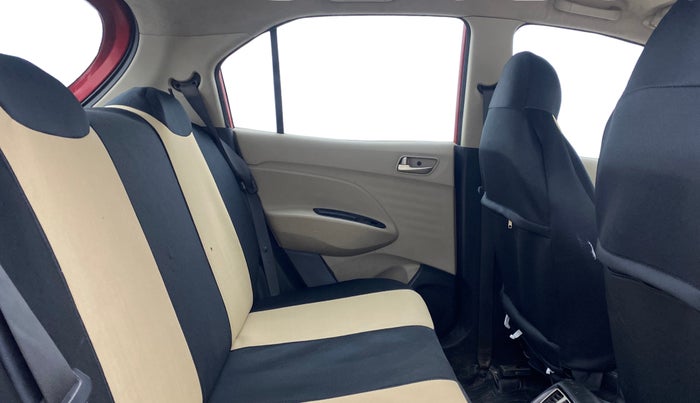 2019 Hyundai NEW SANTRO MAGNA, Petrol, Manual, 74,349 km, Right Side Rear Door Cabin
