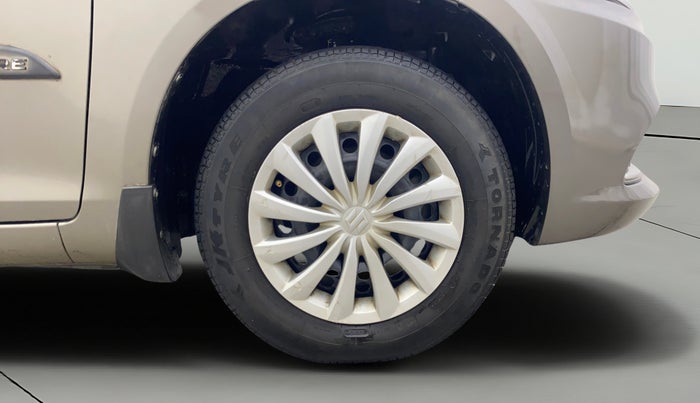 2015 Maruti Swift Dzire VXI, Petrol, Manual, 32,741 km, Right Front Wheel
