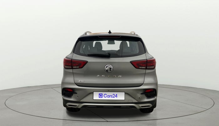 2022 MG ASTOR SUPER EX 1.5 MT, Petrol, Manual, 28,372 km, Back/Rear
