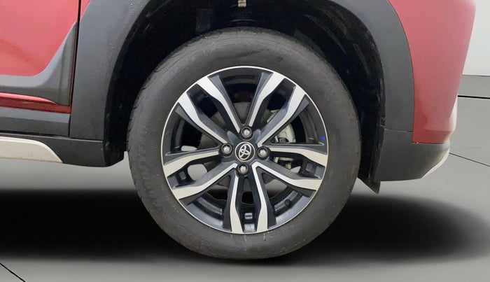 2024 Toyota Urban Cruiser Taisor V 1.0 Petrol MT, Petrol, Manual, 1,798 km, Right Front Wheel