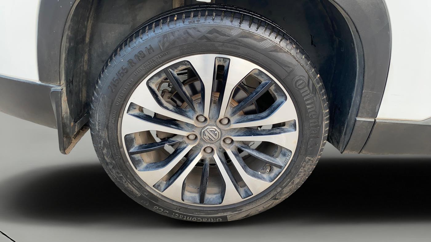 2021 MG HECTOR PLUS SHARP 1.5 PETROL TURBO HYBRID MT 6-STR, Petrol, Manual, 40,877 km, Right Rear Wheel
