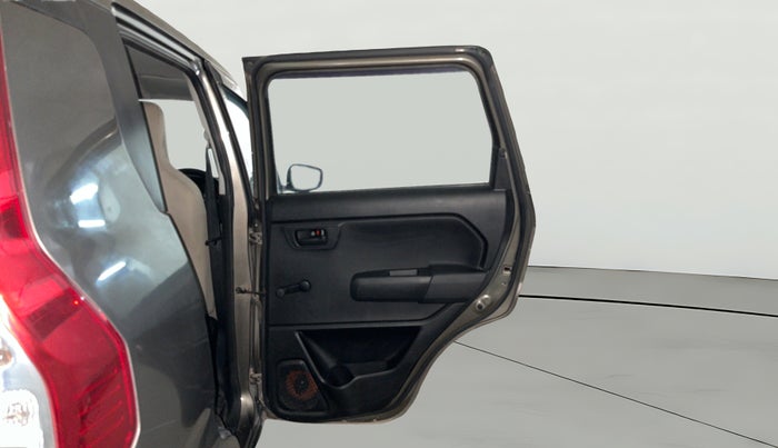 2019 Maruti New Wagon-R LXI CNG 1.0, CNG, Manual, 87,834 km, RHS Rear Door