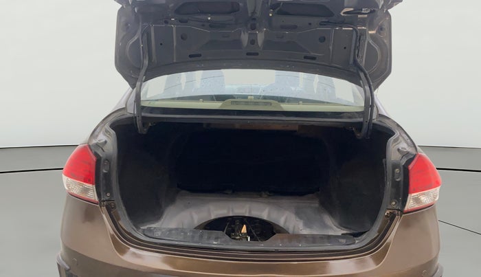 2015 Maruti Ciaz ZXI, Petrol, Manual, 49,901 km, Boot Open Zoomed View