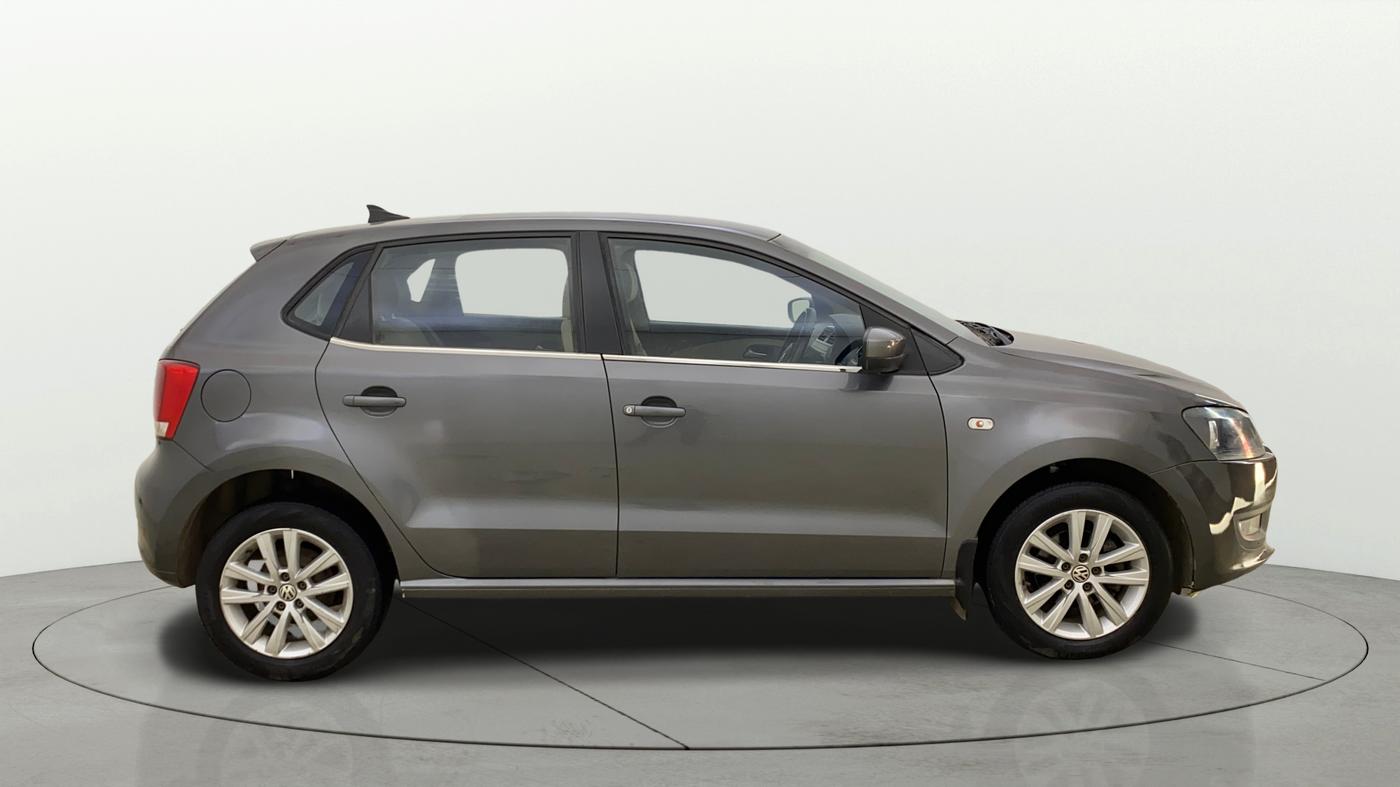 2013 Volkswagen Polo HIGHLINE1.2L, Petrol, Manual, 50,087 km, Right Side View