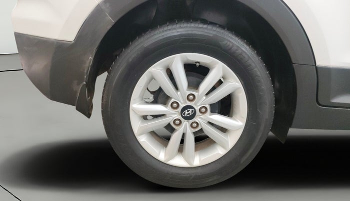 2016 Hyundai Creta SX PLUS 1.6 PETROL, Petrol, Manual, 79,801 km, Right Rear Wheel