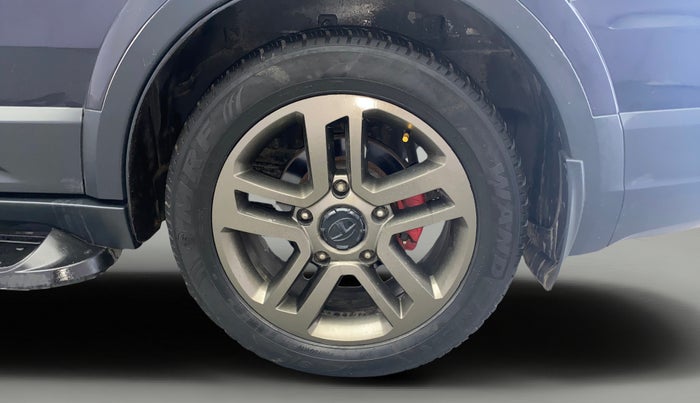 2017 Tata Hexa XT 4X4 7 STR, Diesel, Manual, 76,356 km, Left Rear Wheel