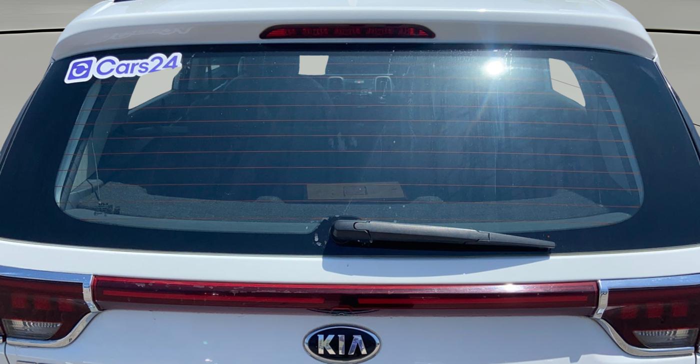 2020 KIA SONET GTX PLUS 1.0 DCT, Petrol, Automatic, 1,35,170 km, Rear Windshield