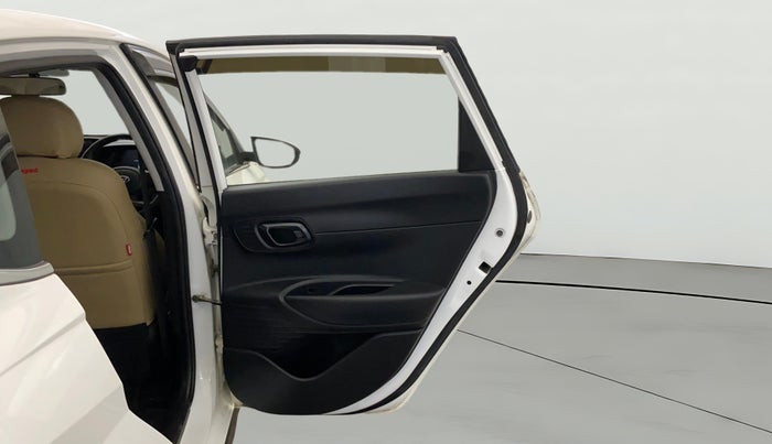 2021 Hyundai NEW I20 SPORTZ 1.2 AT, Petrol, Automatic, 23,673 km, RHS Rear Door