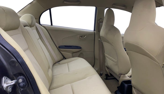 2017 Honda Amaze 1.2L I-VTEC S, Petrol, Manual, 89,443 km, Right Side Rear Door Cabin