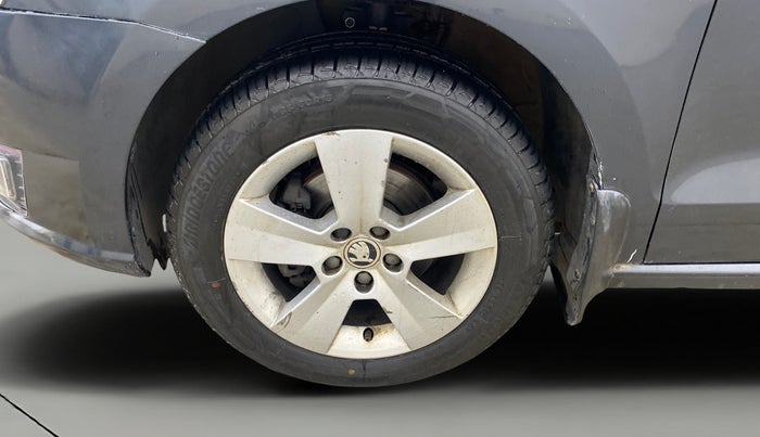 2019 Skoda Rapid AMBITION 1.5 TDI, Diesel, Manual, 1,27,783 km, Left Front Wheel