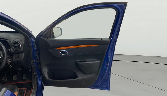 2021 Renault Kwid CLIMBER 1.0 (O), Petrol, Manual, 45,445 km, RHS Front Door