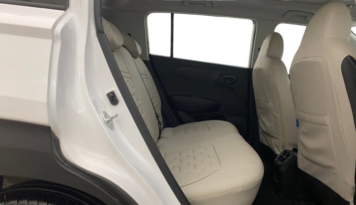 2024 Hyundai EXTER SX 1.2 MT Hy-CNG Duo , CNG, Manual, 8,169 km, Right Side Rear Door Cabin