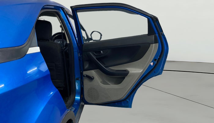 2018 Tata NEXON XE PETROL, Petrol, Manual, 83,505 km, RHS Rear Door