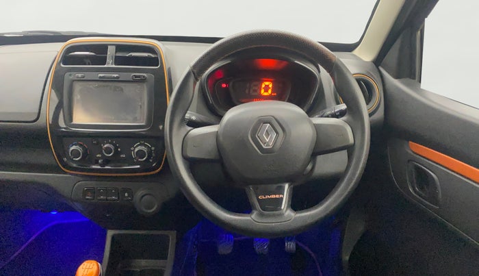 2017 Renault Kwid CLIMBER 1.0, Petrol, Manual, 39,554 km, Steering Wheel Close Up