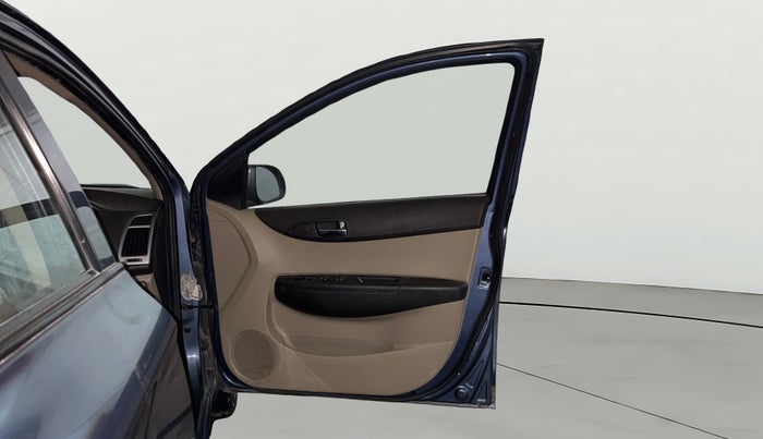 2014 Hyundai i20 SPORTZ 1.2, Petrol, Manual, 45,240 km, RHS Front Door