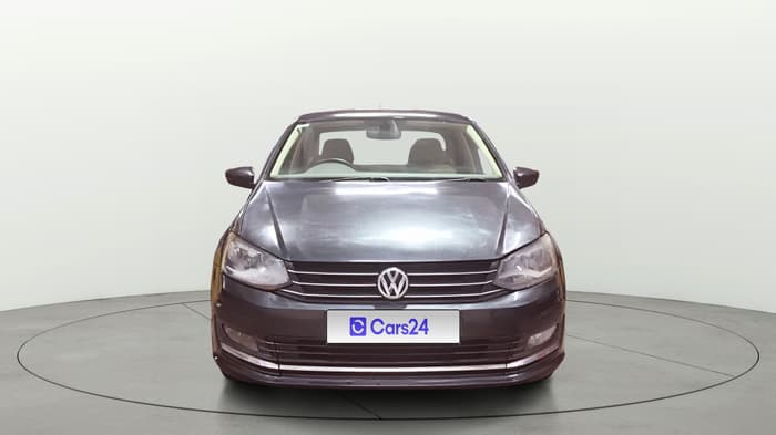 2016 Volkswagen Vento HIGHLINE PETROL AT, Petrol, Automatic, 98,306 km, Front