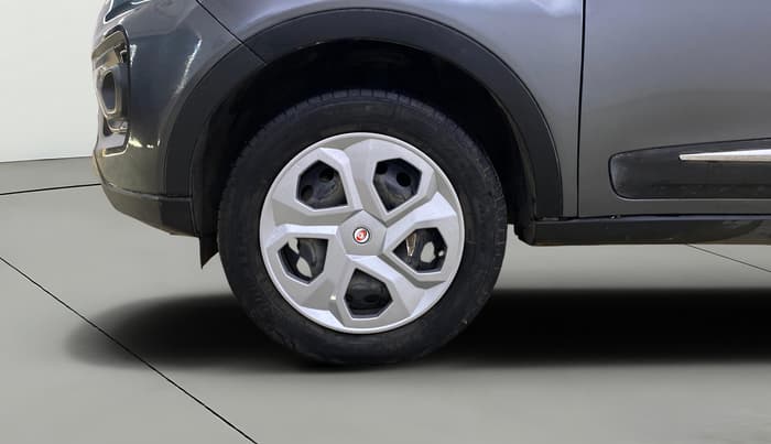 2022 Tata NEXON XMA SUNROOF PETROL, Petrol, Automatic, 42,710 km, Left Front Wheel