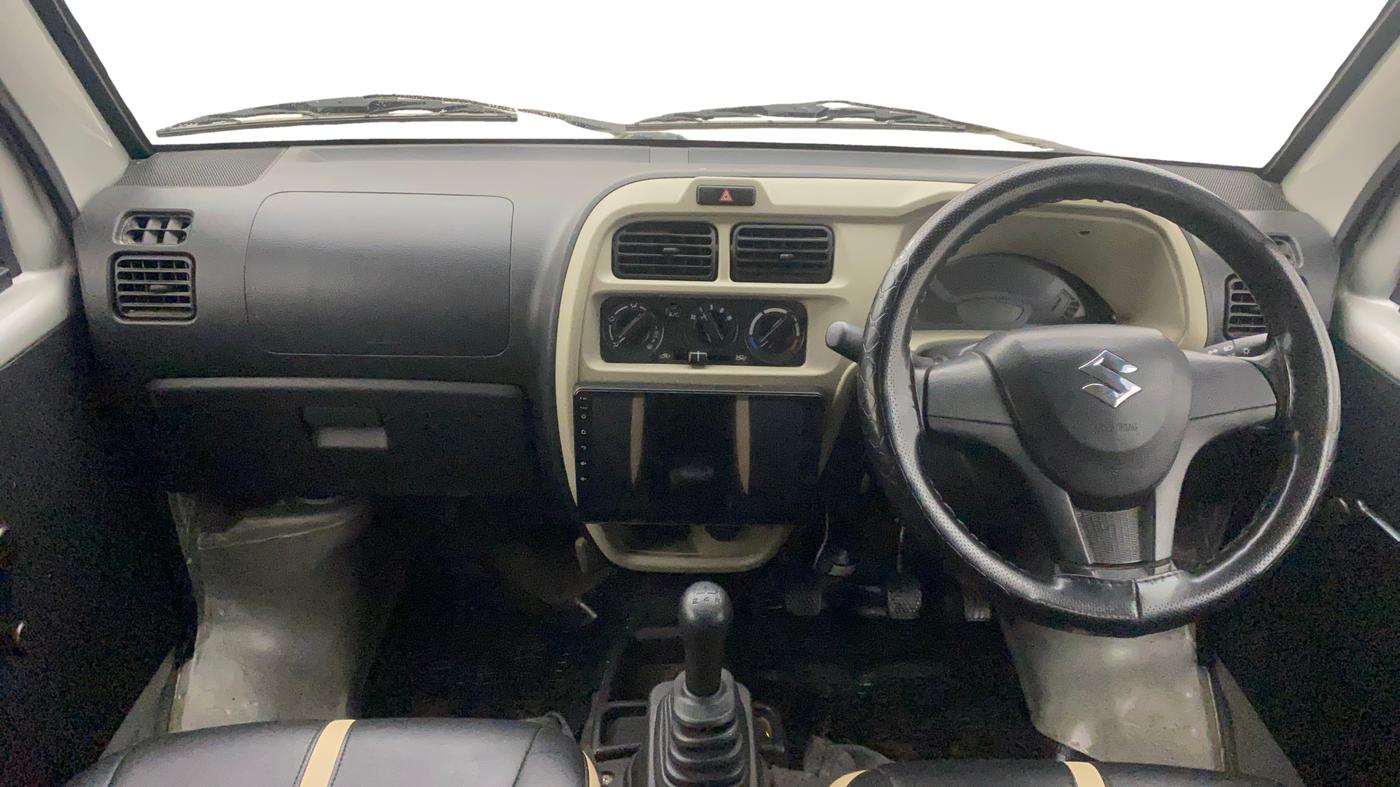 2023 Maruti Eeco 5 STR AC, Petrol, Manual, 29,009 km, Dashboard
