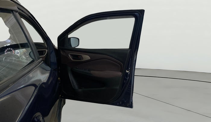 2023 Maruti FRONX DELTA PLUS 1.2MT, Petrol, Manual, 40,909 km, RHS Front Door