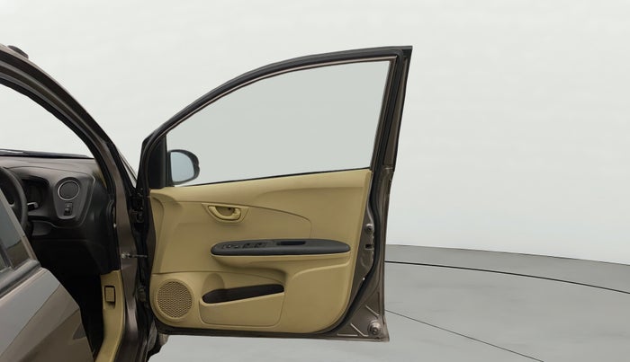 2015 Honda Brio S MT, Petrol, Manual, 58,346 km, RHS Front Door