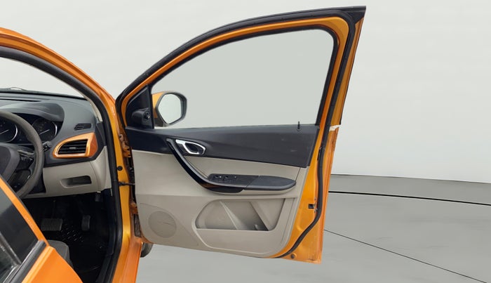 2018 Tata Tiago XZA PETROL, Petrol, Automatic, 39,255 km, RHS Front Door