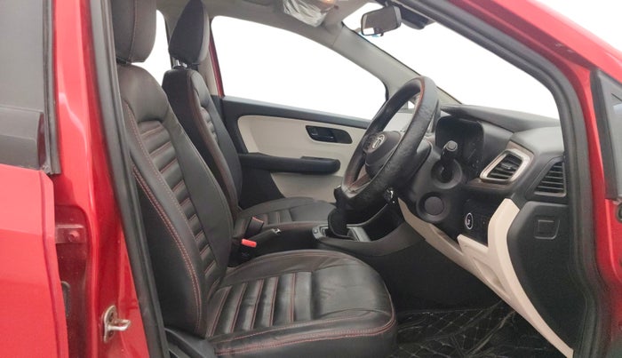 2021 Tata ALTROZ XT PETROL, Petrol, Manual, 24,302 km, Right Side Front Door Cabin