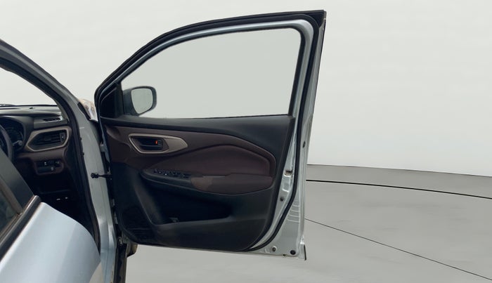 2023 Maruti FRONX DELTA PLUS 1.2MT, Petrol, Manual, 31,992 km, RHS Front Door