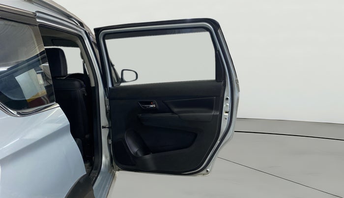 2023 Maruti XL6 ZETA CNG, CNG, Manual, 64,935 km, RHS Rear Door