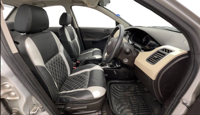 2014 Tata Zest XMS PETROL, Petrol, Manual, 69,402 km, Right Side Front Door Cabin