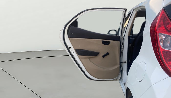 2015 Hyundai Eon ERA +, Petrol, Manual, 95,486 km, LHS Rear Door