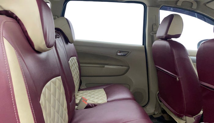 2017 Maruti Ertiga VXI, Petrol, Manual, 35,639 km, Right Side Rear Door Cabin