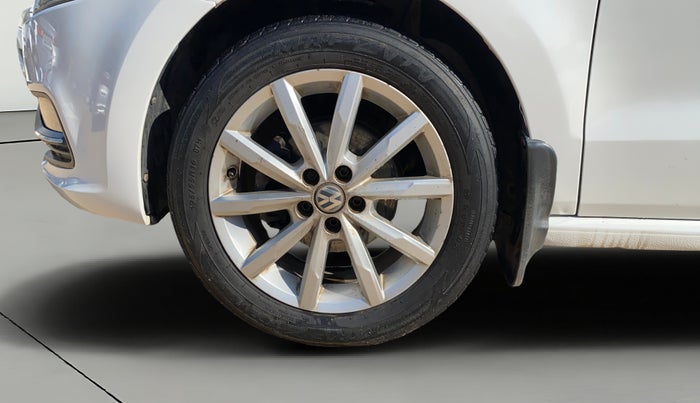 2017 Volkswagen Polo GT TSI AT, Petrol, Automatic, 1,12,200 km, Left Front Wheel