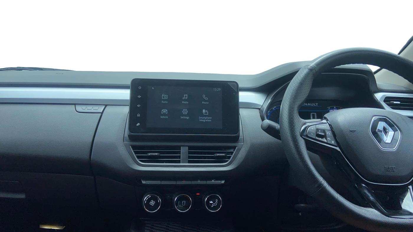 2024 Renault Kiger RXT (O) MT, Petrol, Manual, 9,647 km, Air Conditioner