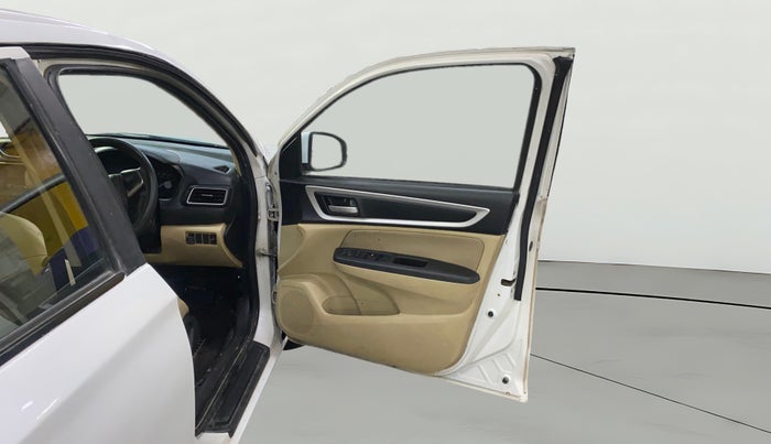 2022 Honda Amaze 1.2L I-VTEC E, CNG, Manual, 91,028 km, RHS Front Door